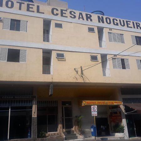 Hotel Cesar Nogueira Aparecida  Ngoại thất bức ảnh