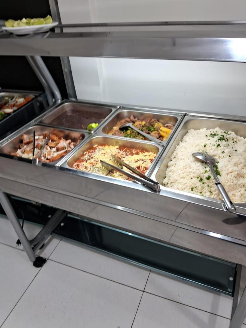 Hotel Cesar Nogueira Aparecida  Ngoại thất bức ảnh